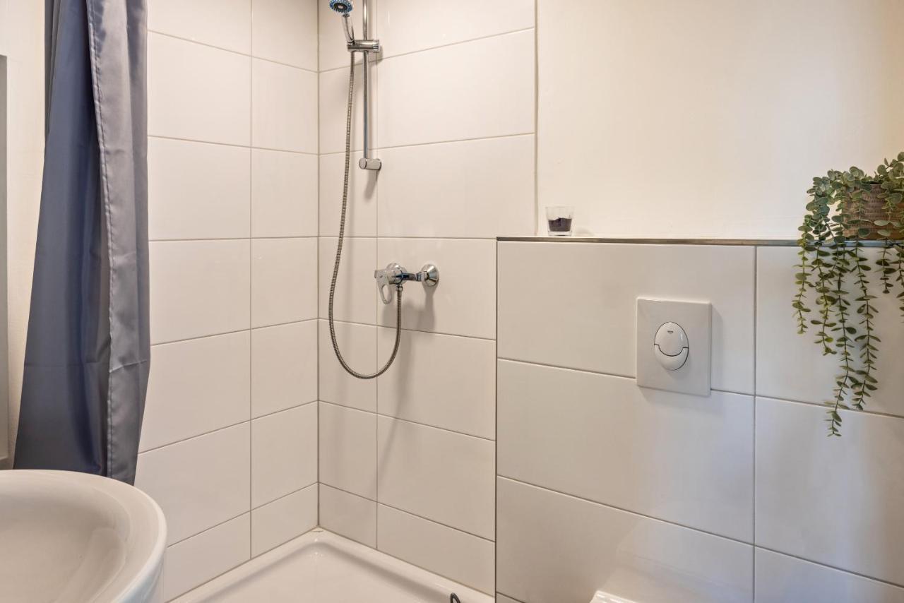 Tinyhouse Baumann Hotel Quickborn  Exterior foto